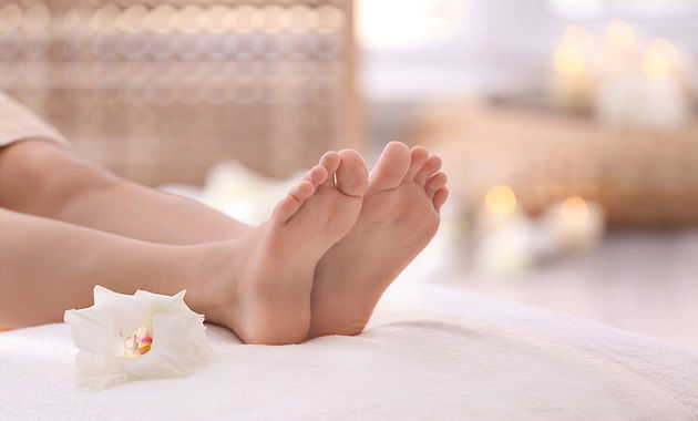Home Remedies To Get Rid Of Cracked Heels