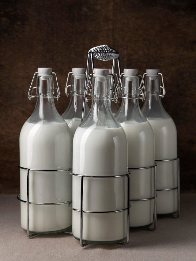Think before you sip: 5 risks of raw milk Think before you sip: 5 risks of raw milk